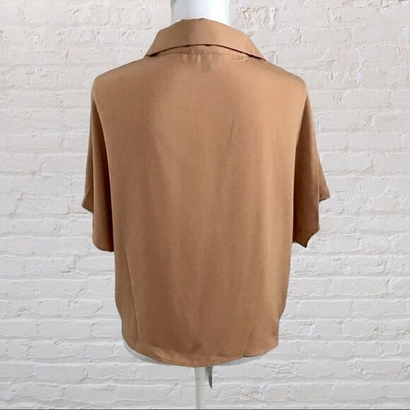 Ontwelfth Blouse with tie front NWOT Sz L - Picture 2 of 4